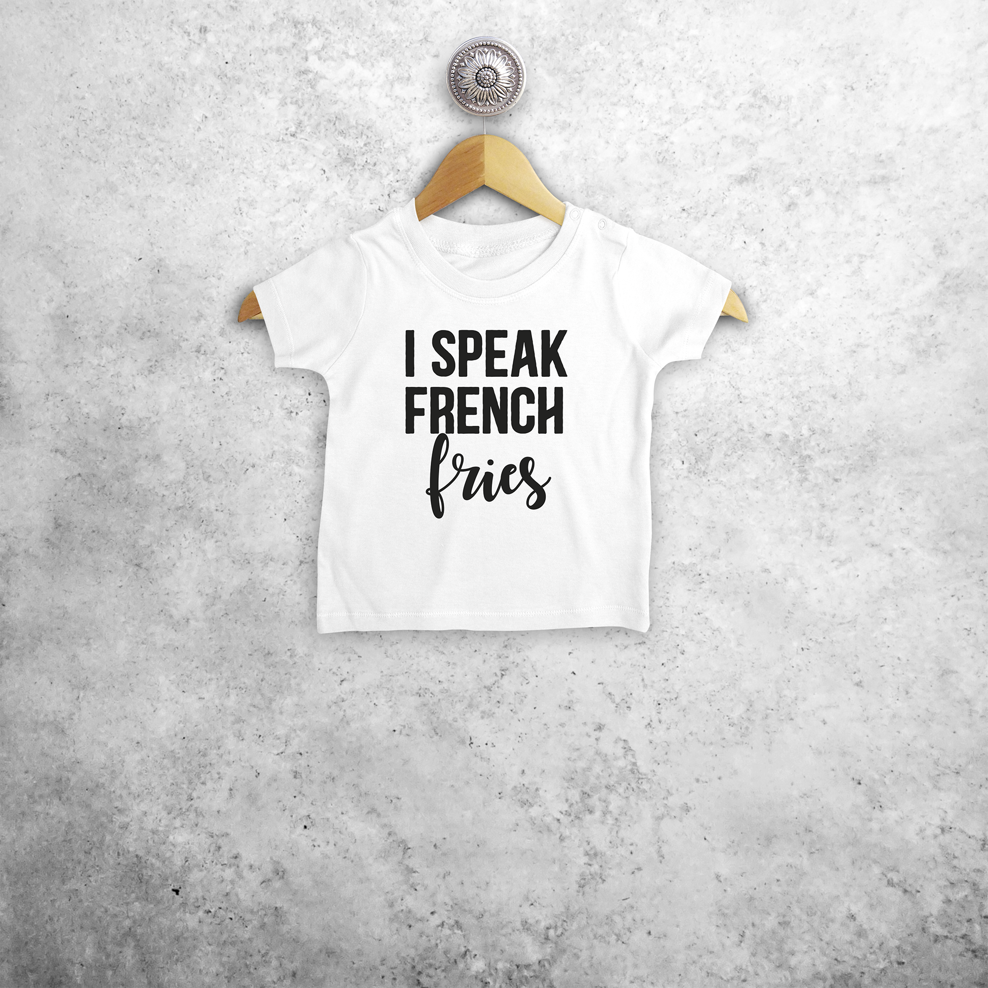'I speak French fries' baby shirt met korte mouwen