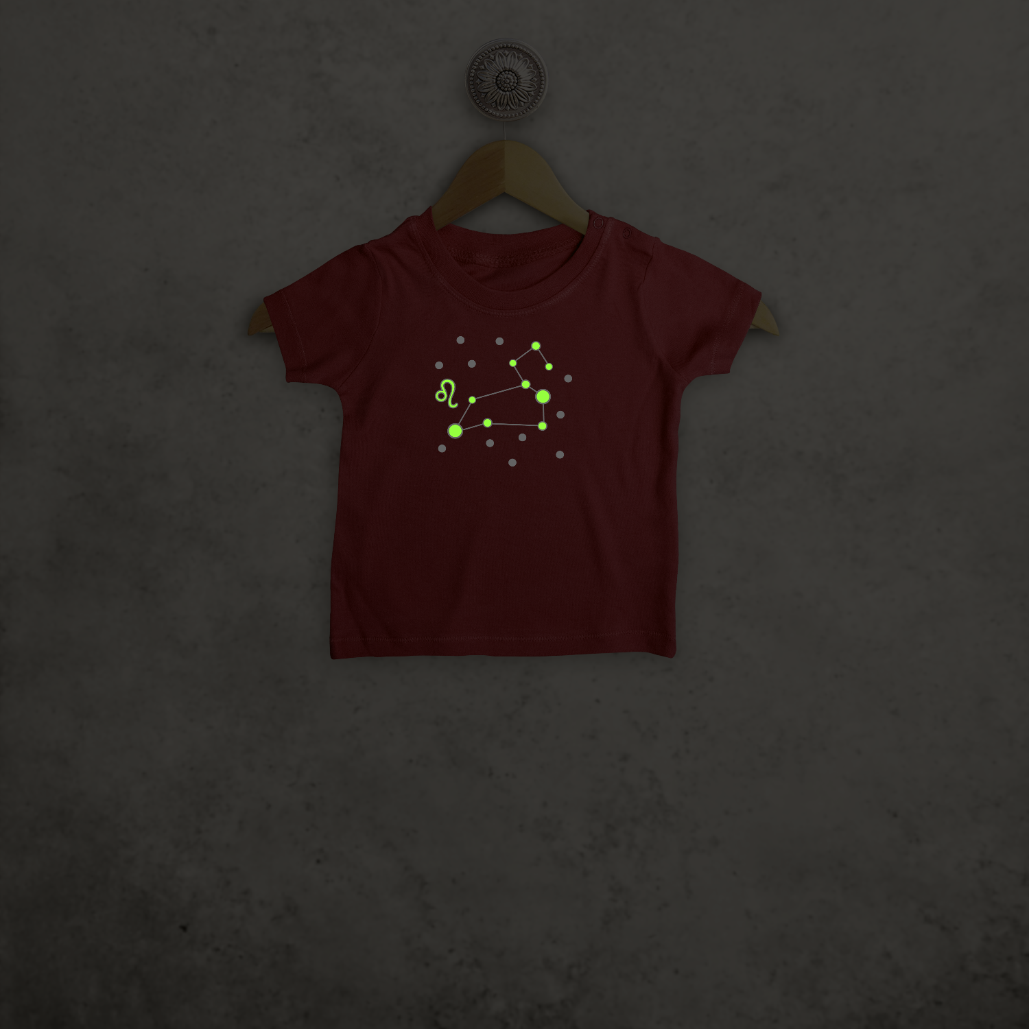 Star sign glow in the dark baby shortsleeve shirt