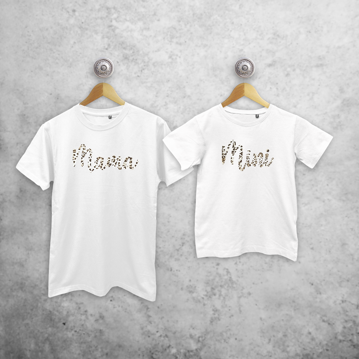 'Mama' & 'Mini' leopard matching shirts