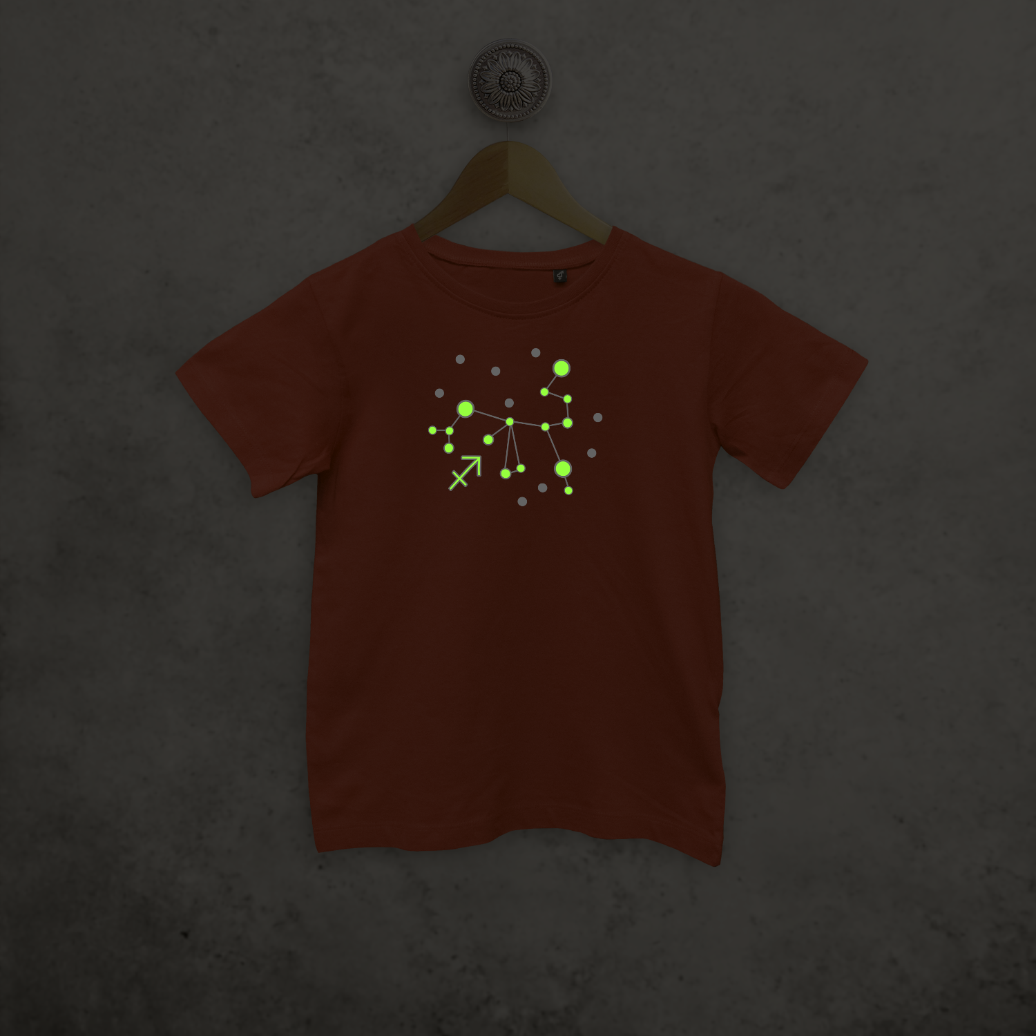 Star sign glow in the dark kids shortsleeve shirt