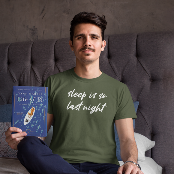 'Sleep is so last night' volwassene shirt