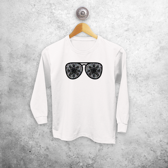 Kids shirt with long sleeves, with glitter snow star glasses print by KMLeon.