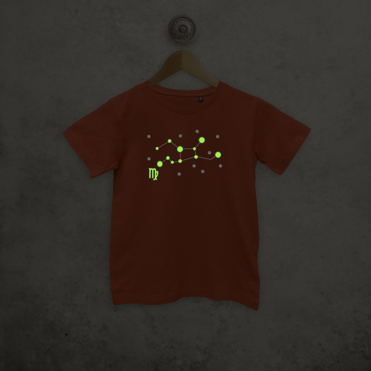 Star sign glow in the dark kids shortsleeve shirt